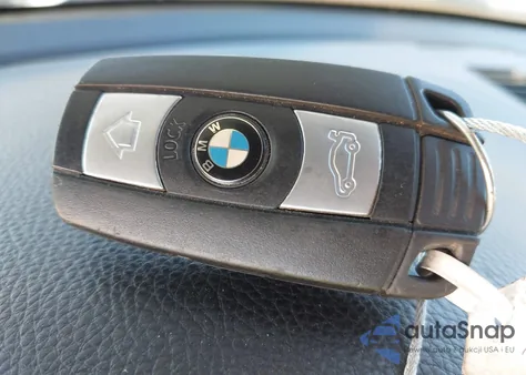 2011 BMW 328I xDrive из США, поврежденный, VIN WBAPK7G53BNN70435